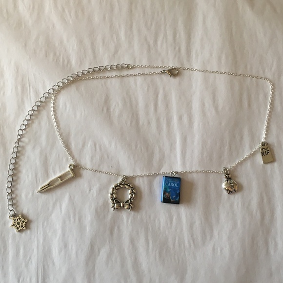 A Christmas Carol by Charles Dickens Handmade Literature Necklace, Book Cover - Picture 12 of 15